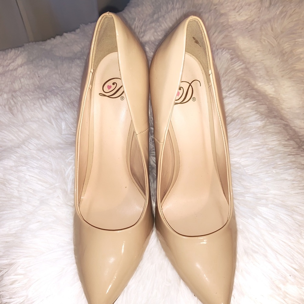 Classy Nude Heels